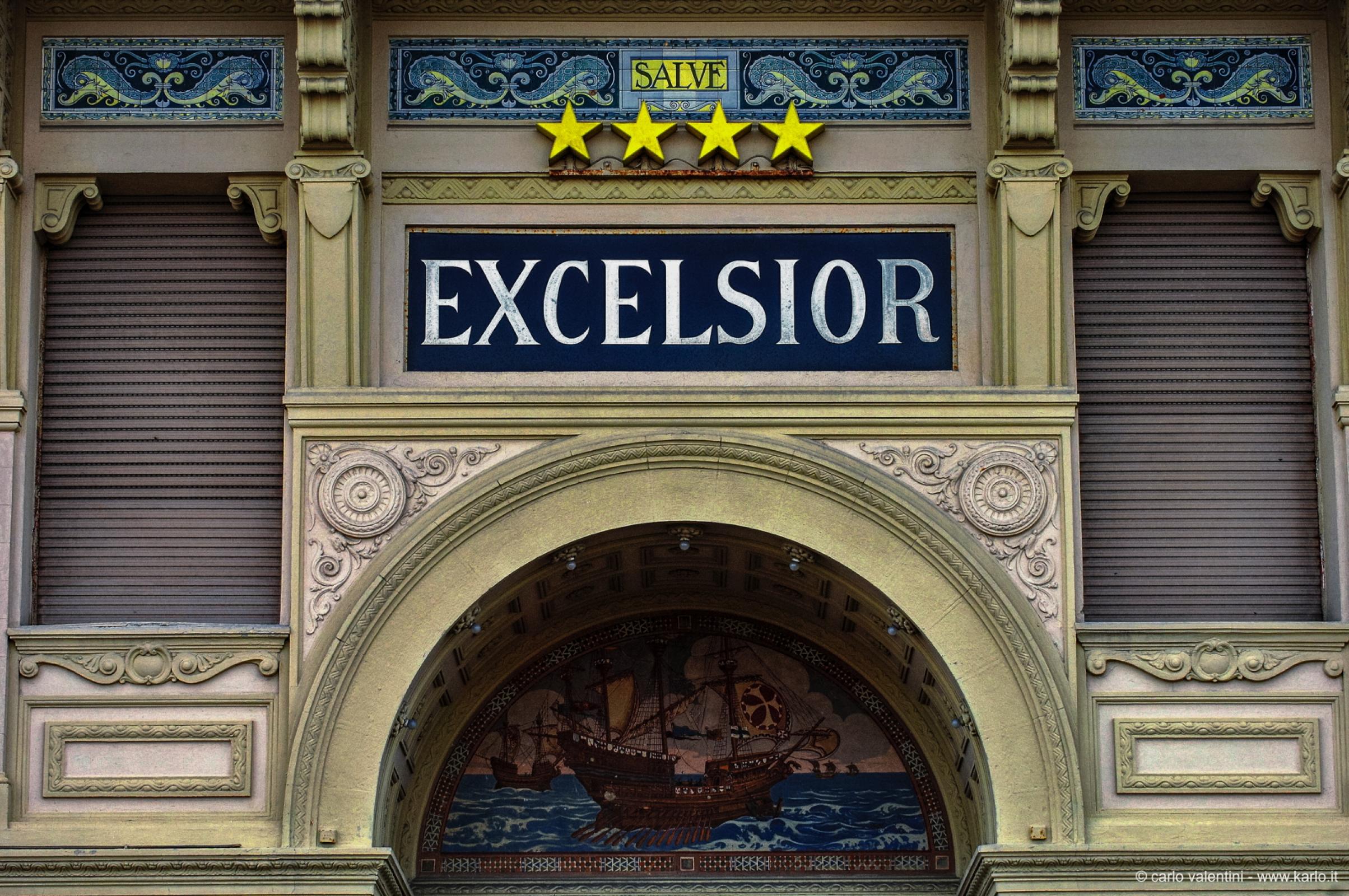 Hotel Excelsior Libertyviareggio It